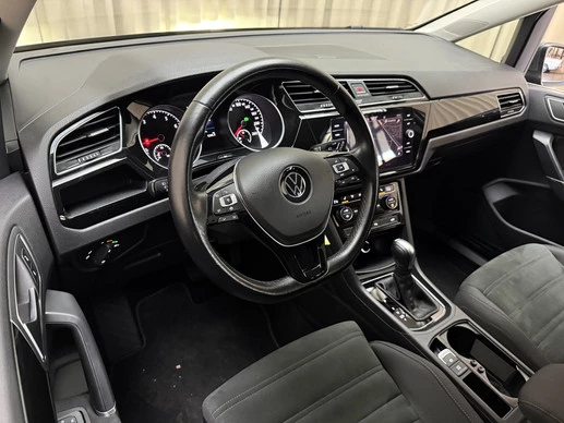 Volkswagen Touran - Afbeelding 28 van 30