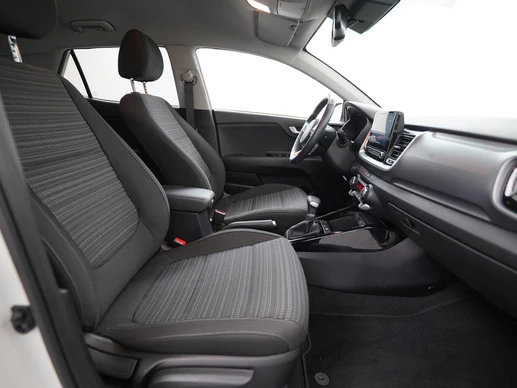 Kia Stonic - Afbeelding 3 van 30