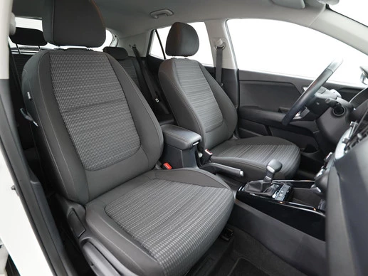 Kia Stonic - Afbeelding 22 van 30