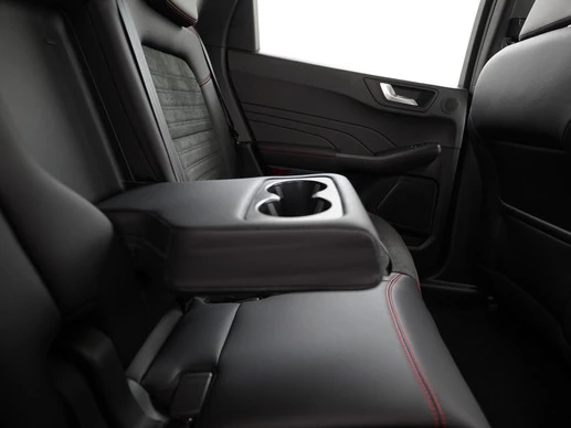 Ford Kuga - Afbeelding 28 van 30