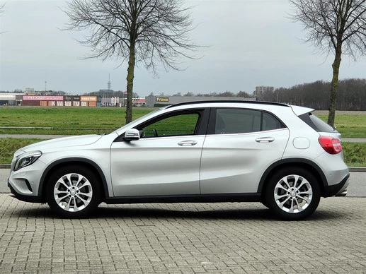 Mercedes-Benz 200-klasse - Afbeelding 7 van 19