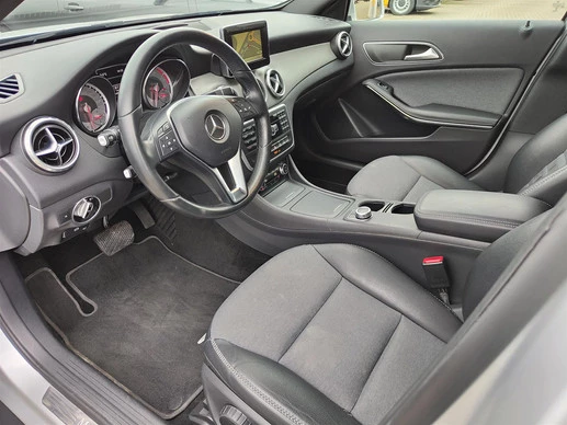 Mercedes-Benz 200-klasse - Afbeelding 9 van 19