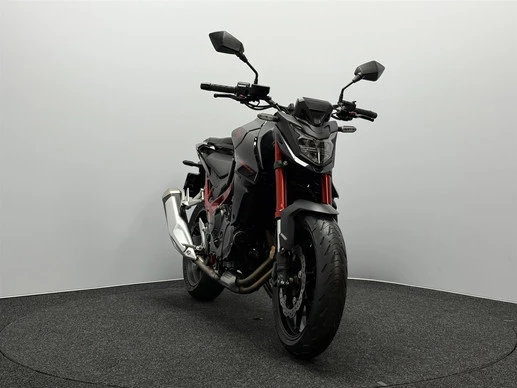 Honda CB 750 - Afbeelding 4 van 17