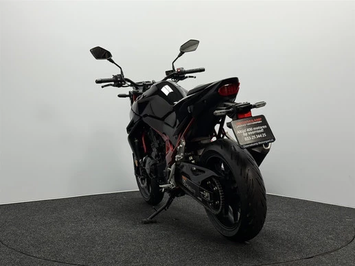 Honda CB 750 - Afbeelding 12 van 17