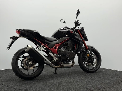 Honda CB 750 - Afbeelding 16 van 17