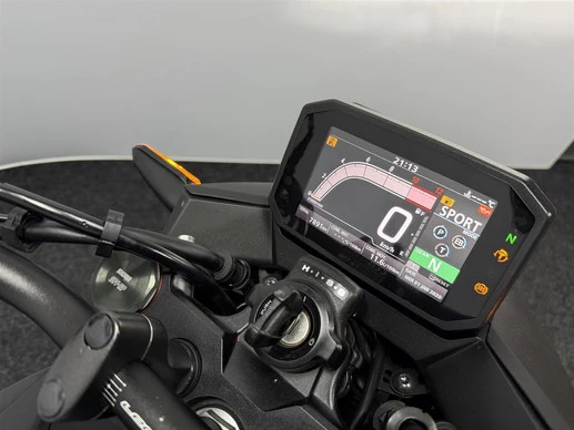 Honda CB 750 - Afbeelding 17 van 17