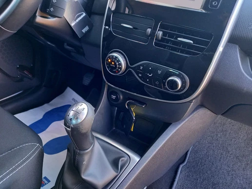 Renault Clio - Afbeelding 22 van 30