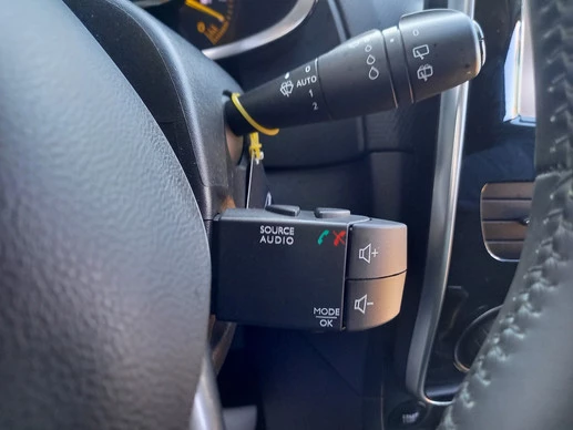 Renault Clio - Afbeelding 25 van 30