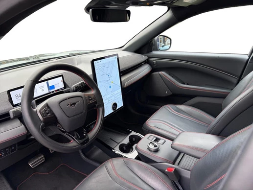 Ford Mustang Mach-E - Afbeelding 9 van 30