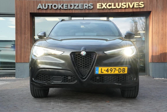 Alfa Romeo Stelvio - Afbeelding 2 van 30