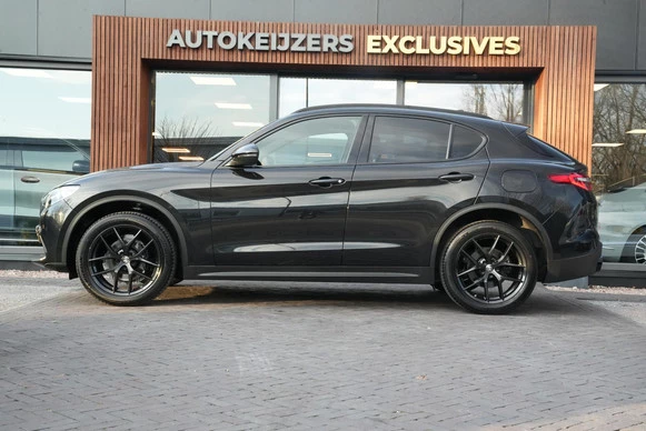 Alfa Romeo Stelvio - Afbeelding 3 van 30