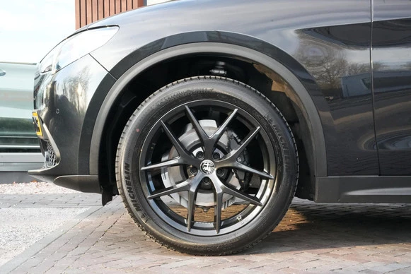 Alfa Romeo Stelvio - Afbeelding 6 van 30