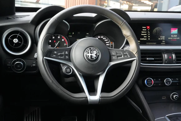 Alfa Romeo Stelvio - Afbeelding 10 van 30