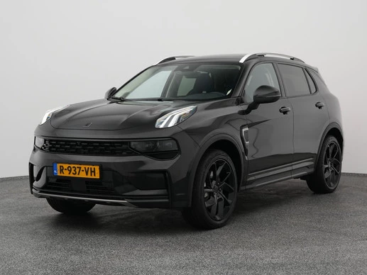 Lynk &amp; Co 01