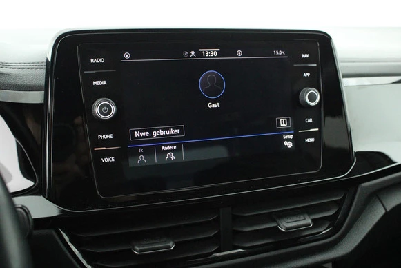 Volkswagen T-Roc - Afbeelding 27 van 30