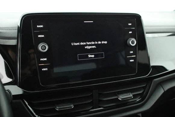 Volkswagen T-Roc - Afbeelding 29 van 30