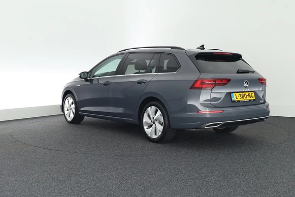 Volkswagen Golf - Afbeelding 8 van 30