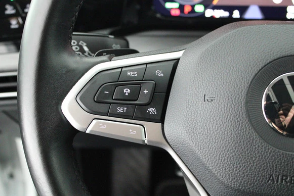 Volkswagen Golf - Afbeelding 19 van 30