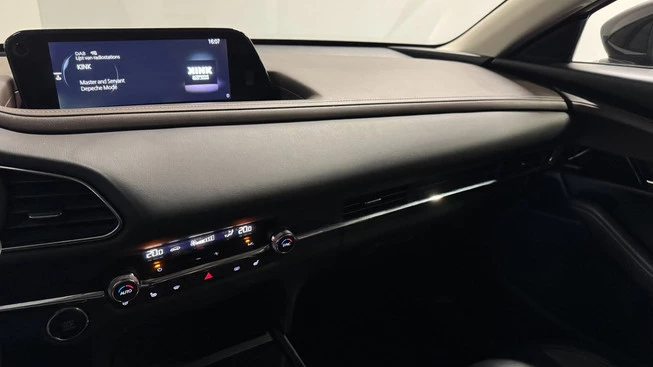 Mazda CX-30 - Afbeelding 23 van 30