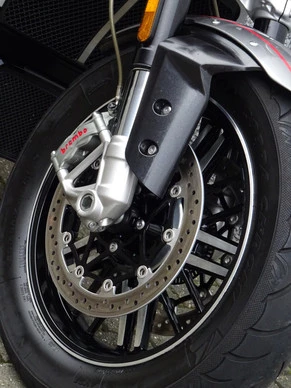 Triumph Rocket 3 - Afbeelding 4 van 16