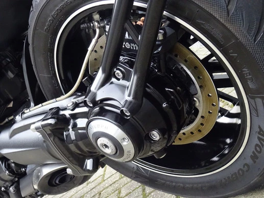 Triumph Rocket 3 - Afbeelding 14 van 16