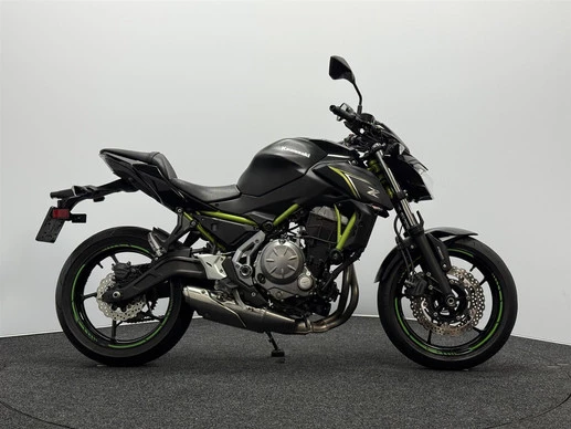 Kawasaki Z650 - Afbeelding 1 van 17