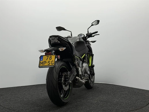 Kawasaki Z650 - Afbeelding 14 van 17