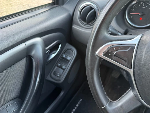 Dacia Duster - Afbeelding 9 van 28