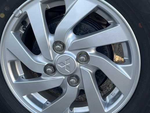 Mitsubishi Space Star - Afbeelding 28 van 30