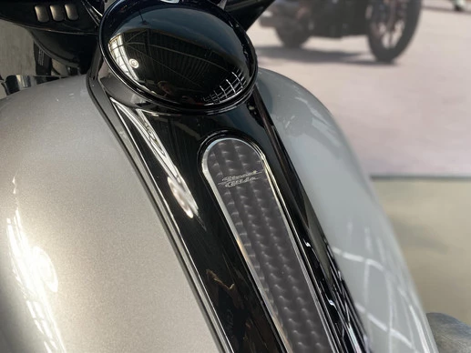 Harley-Davidson Street Glide - Afbeelding 10 van 14