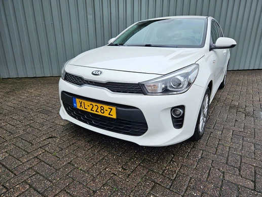 Kia Rio - Afbeelding 2 van 23