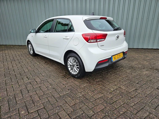 Kia Rio - Afbeelding 5 van 23
