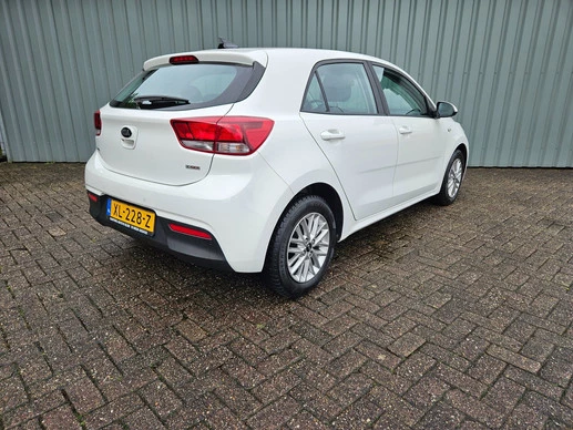 Kia Rio - Afbeelding 6 van 23