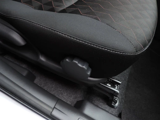 Mitsubishi Space Star - Afbeelding 16 van 30