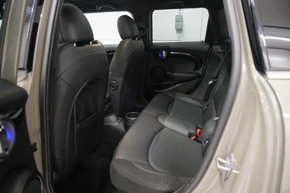 MINI Cooper S - Afbeelding 28 van 30