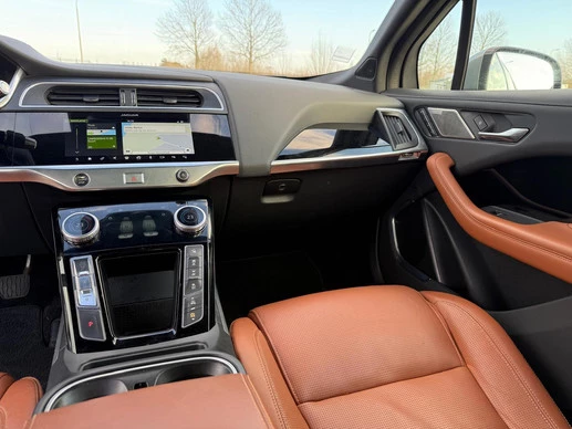 Jaguar I-PACE - Afbeelding 13 van 24