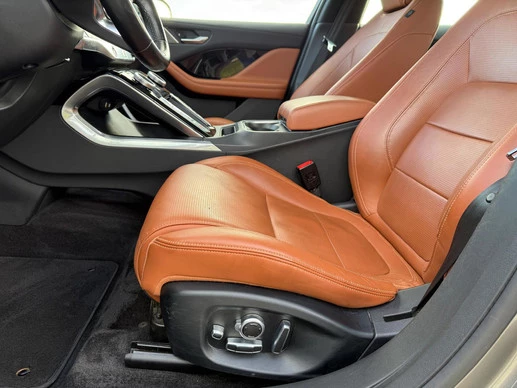 Jaguar I-PACE - Afbeelding 15 van 24