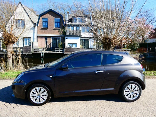 Alfa Romeo MiTo - Afbeelding 1 van 21