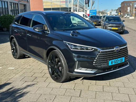 BYD TANG - Afbeelding 13 van 17