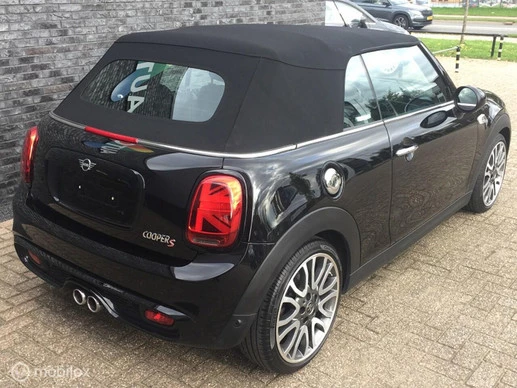 MINI Cooper S Cabrio - Afbeelding 4 van 13