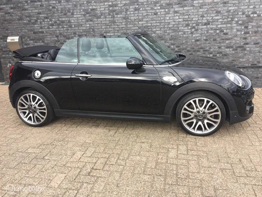 MINI Cooper S Cabrio - Afbeelding 6 van 13