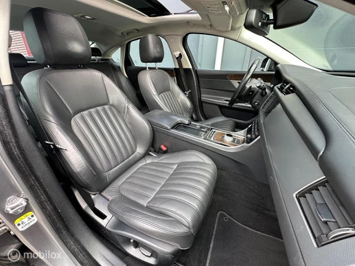 Jaguar XF - Afbeelding 6 van 22