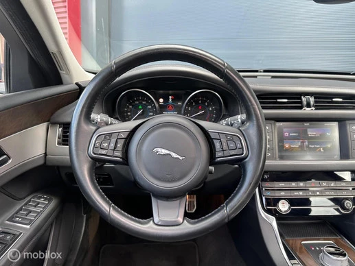Jaguar XF - Afbeelding 14 van 22