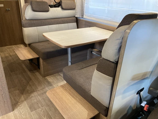 Dethleffs Trend A 6977 Alkoof | 6 Persoons | 150 PK | 2019 | Luxe en Bomvol - Afbeelding 21 van 30