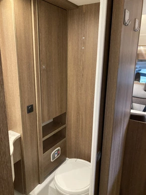 Dethleffs Trend A 6977 Alkoof | 6 Persoons | 150 PK | 2019 | Luxe en Bomvol - Afbeelding 27 van 30