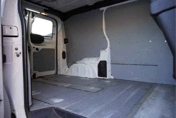 Peugeot Expert - Afbeelding 8 van 11