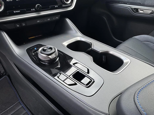 Lexus RZ - Afbeelding 28 van 30