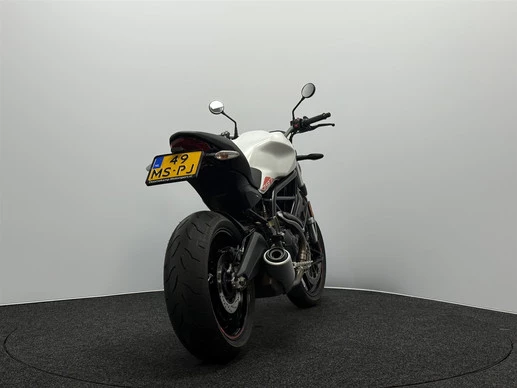 Ducati Monster - Afbeelding 14 van 17