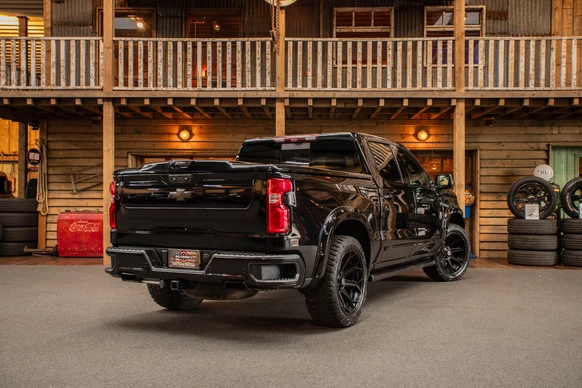 Chevrolet Silverado - Afbeelding 11 van 30