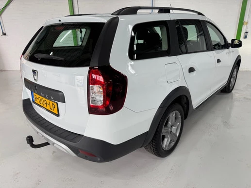 Dacia Logan - Afbeelding 8 van 30